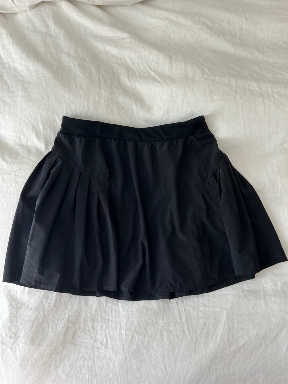 SPANX get moving black tennis skirt